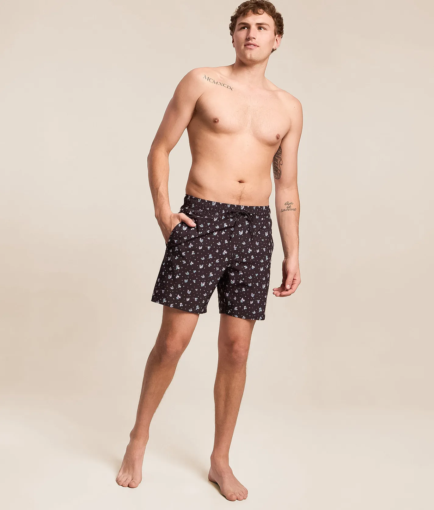 RVCA VA Floral Stretch Swim Trunks Pirate Black Hot