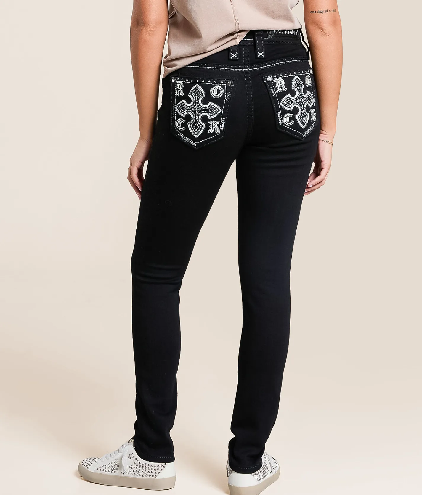 Rock Revival Vea Universal Skinny Stretch Jean Vea NS200