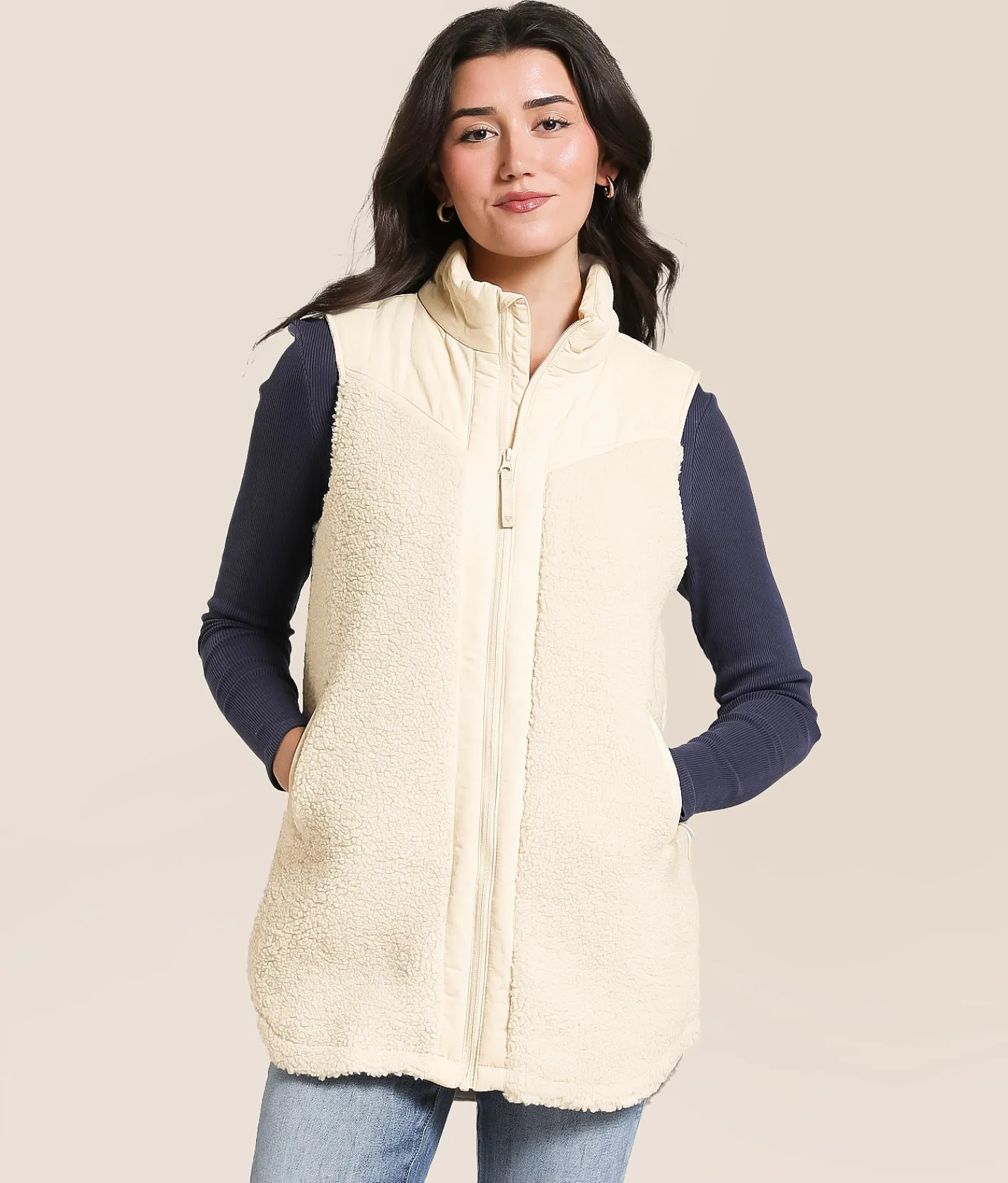 LIV Outdoor Vela Long Sherpa Vest Birch Hot
