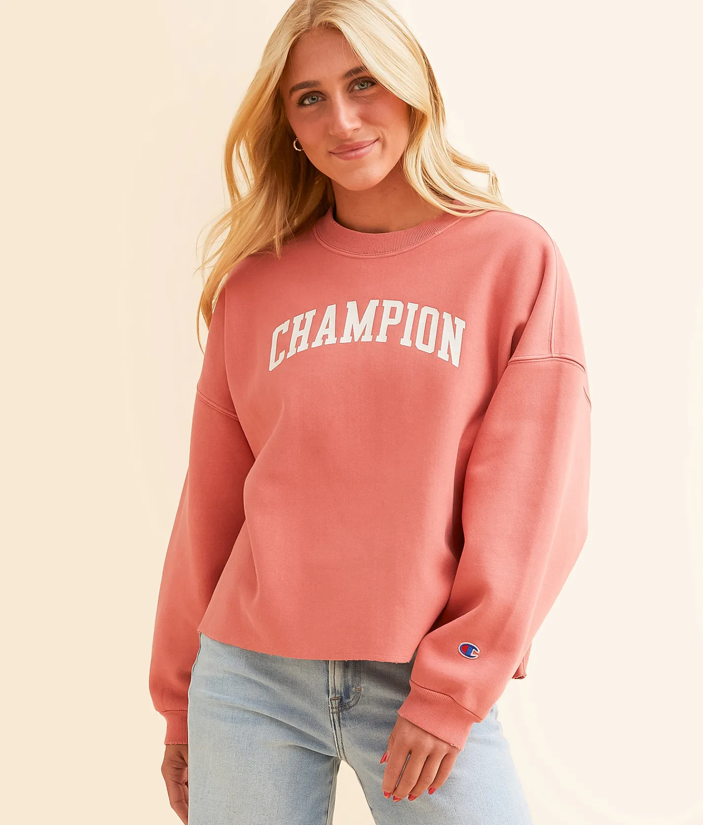 Champion® Vintage Reverse Oversized Pullover Picante Pink Hot