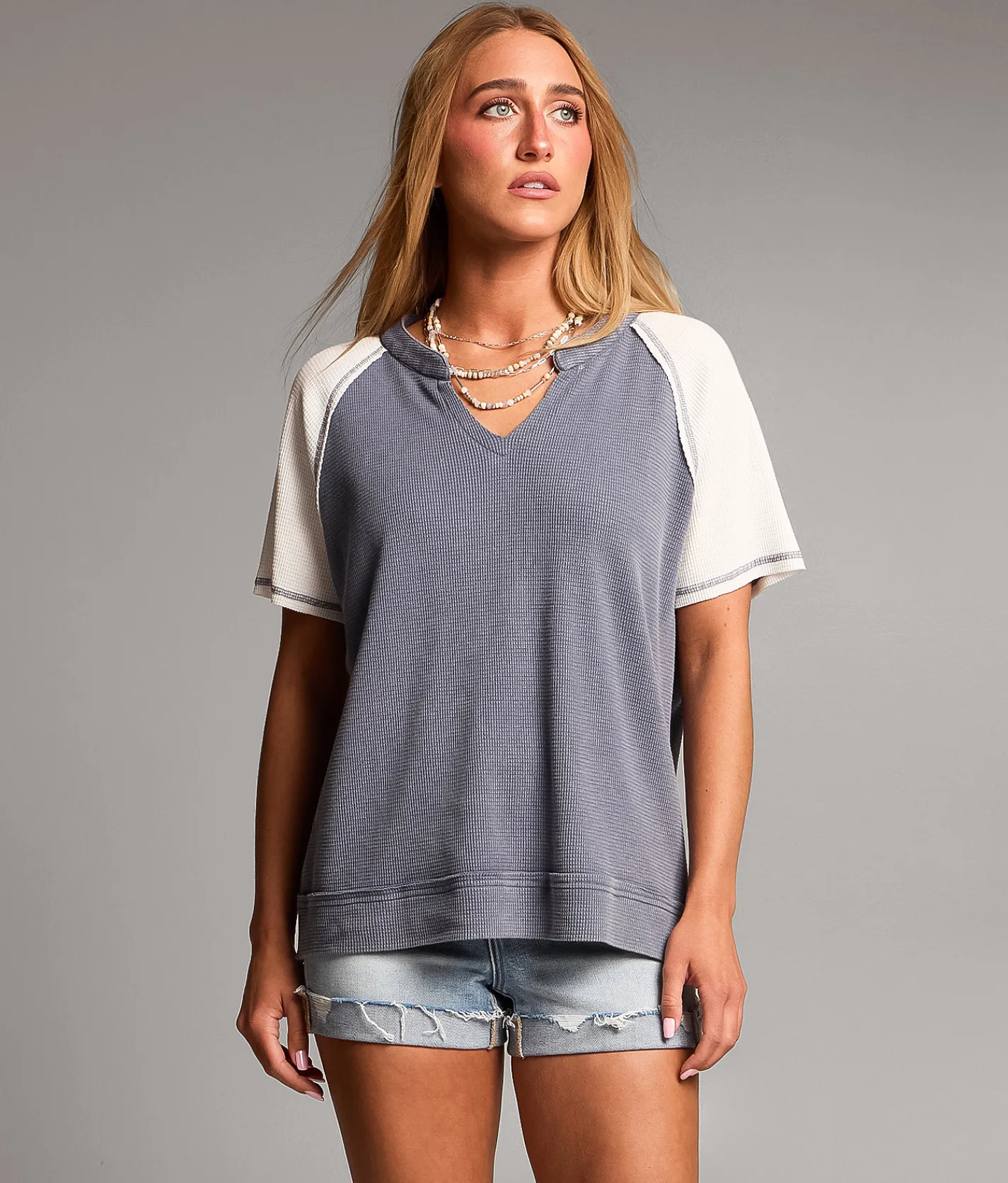 BKE Waffle Knit Raglan Top Grisaille