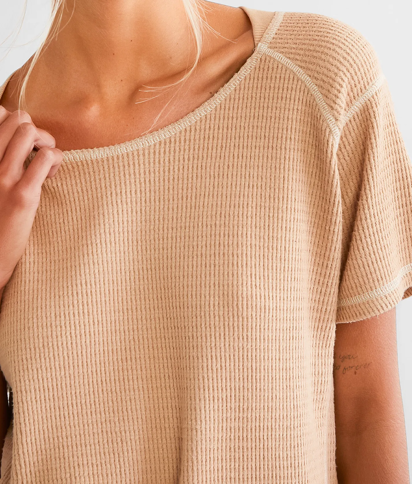 BKE Waffle Knit Top Natural Hot