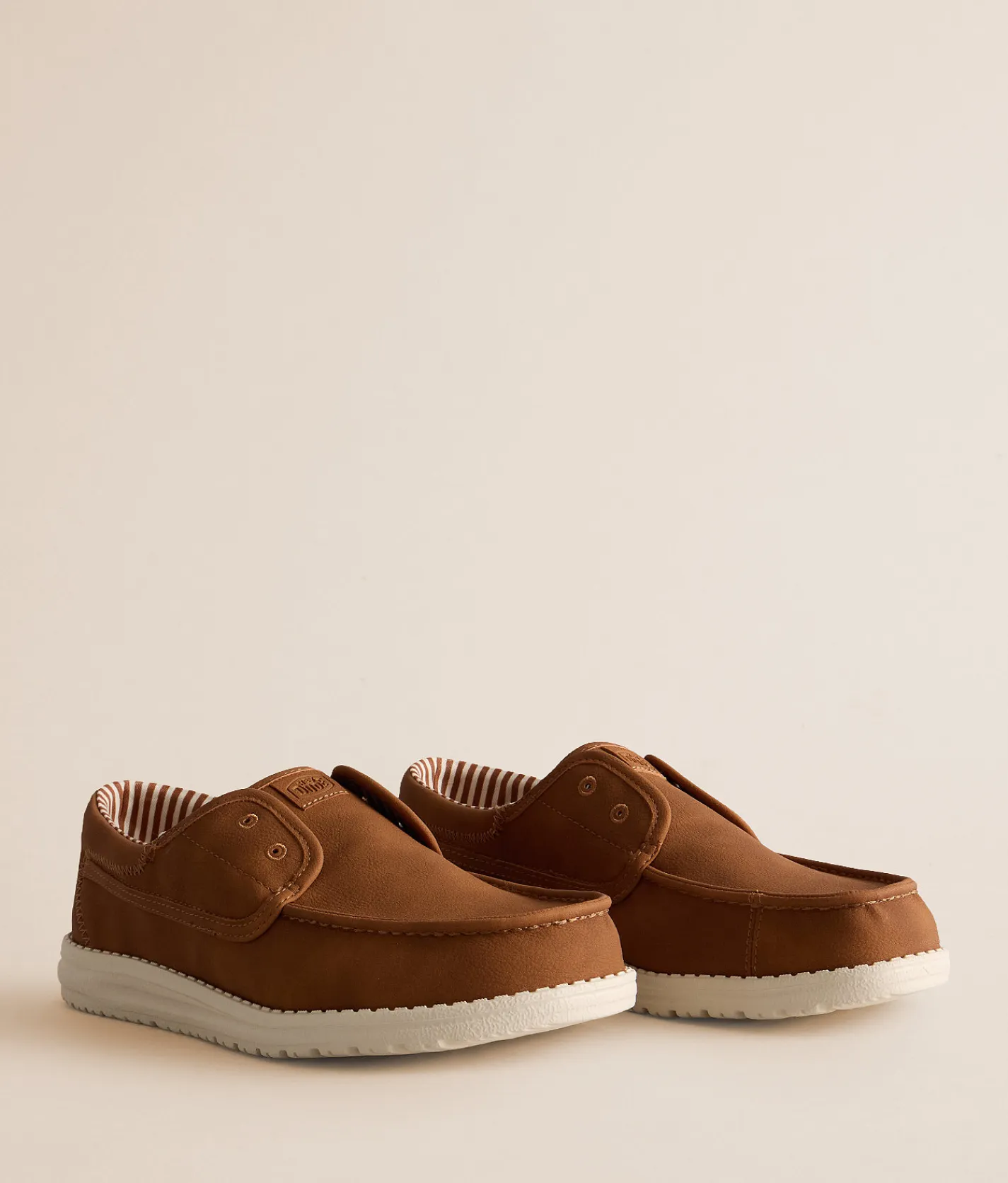 HEYDUDE™ Wally Cru Classic Shoe Argan Oil Egret New