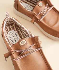 Shoes | HEYDUDE™ Wally Duck Leather Shoe Cognac