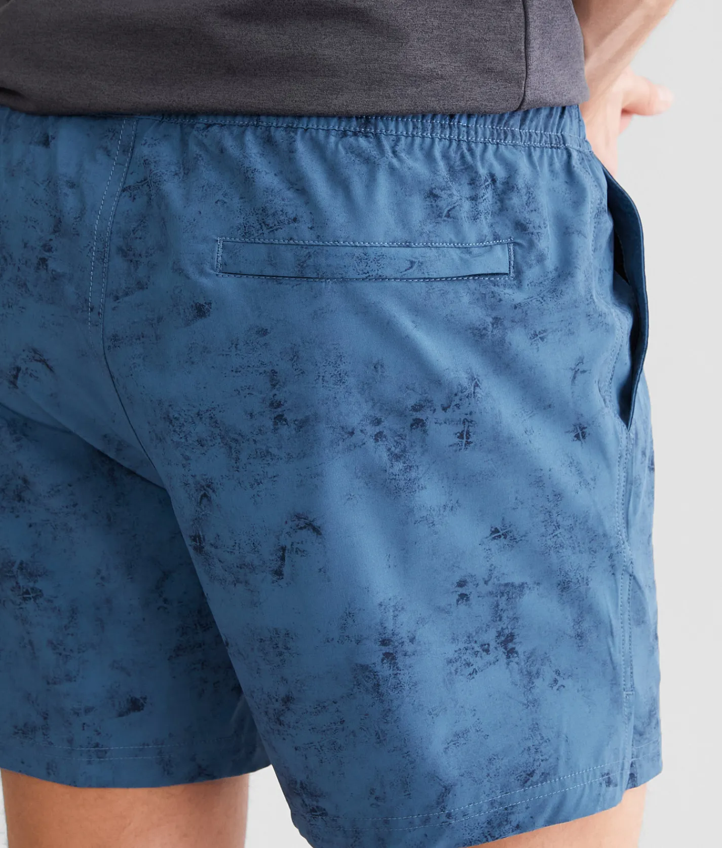 Veece Washed Active Stretch Short Dusty Blue