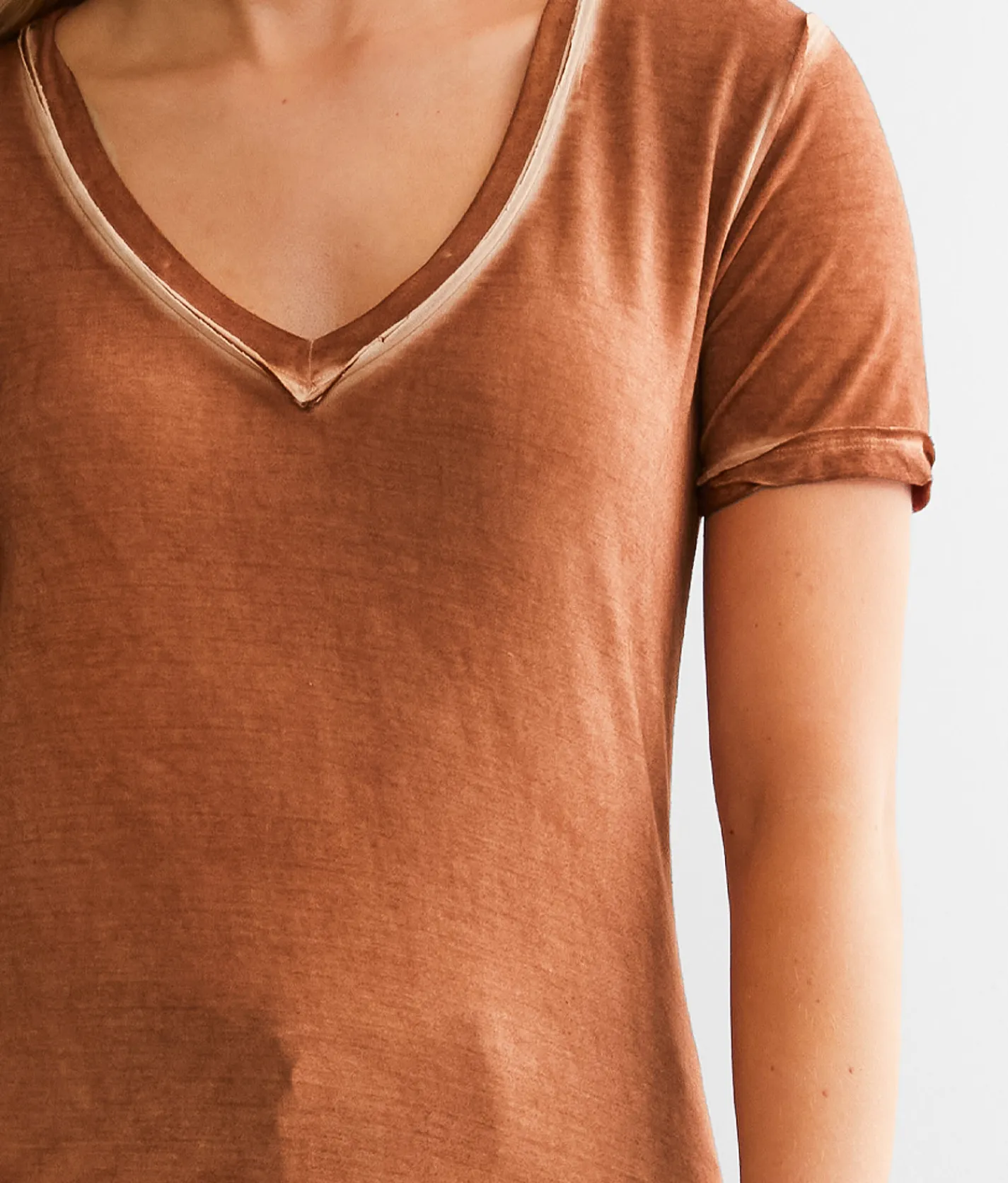 White Crow Washed V-Neck T-Shirt Navy Hot