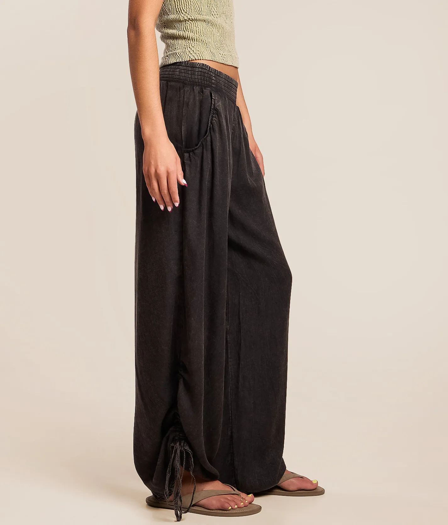 Angie Washed Wide Leg Pant Black Online