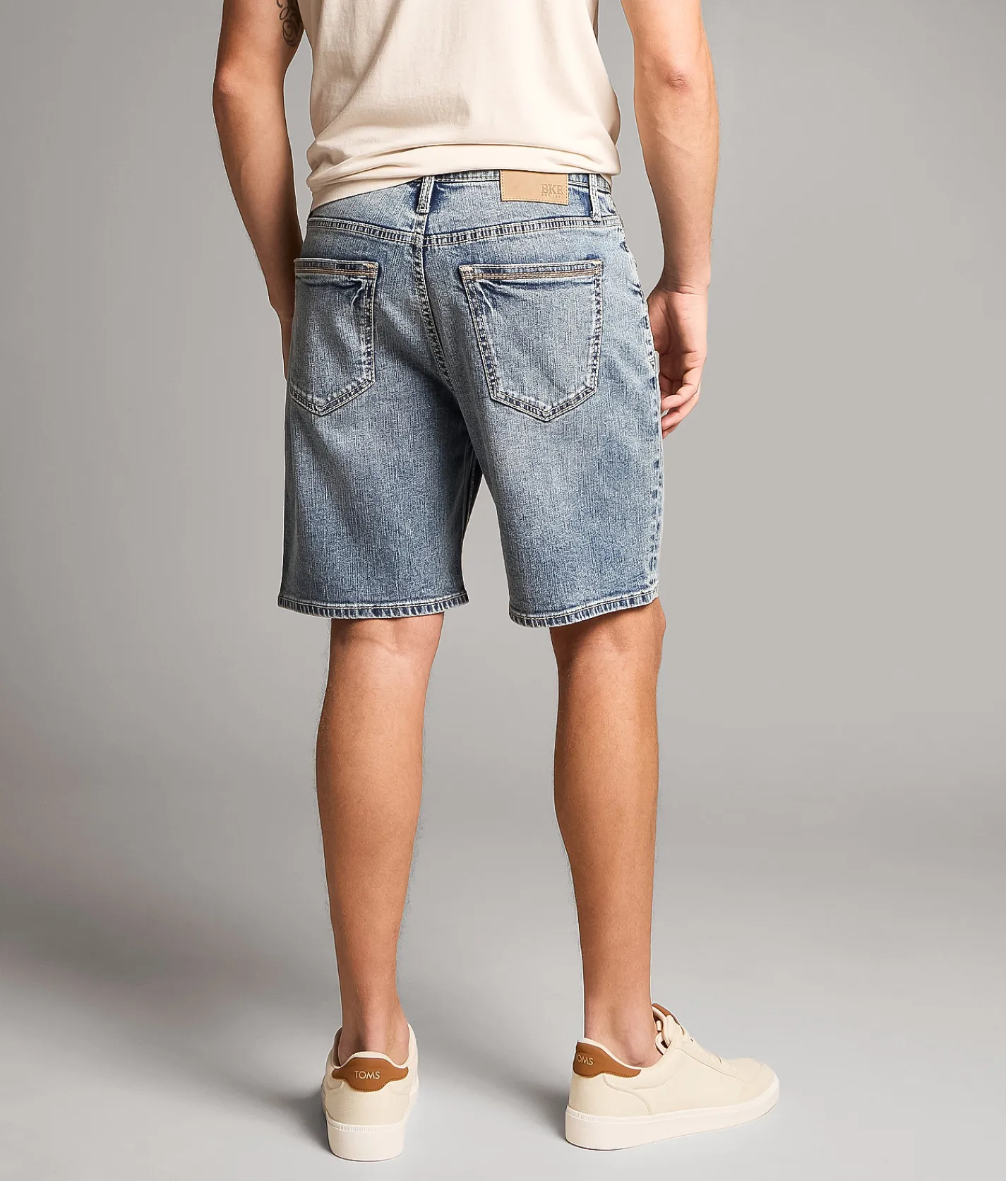 Bottoms|Shorts | BKE Wells Stretch Short Aerial