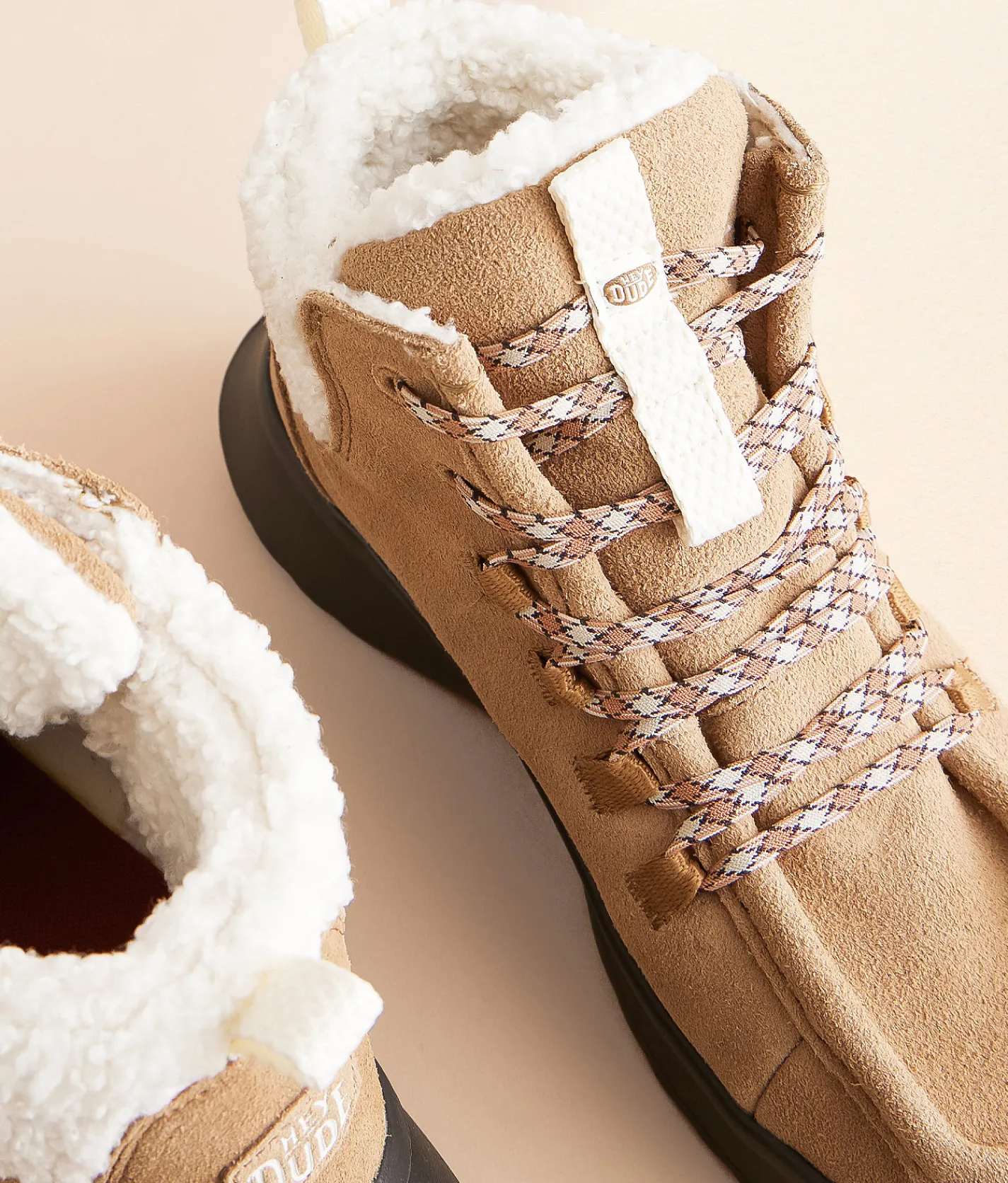 Shoes | HEYDUDE™ Wendy Peak Apres Suede Cozy Boot Chestnut Black