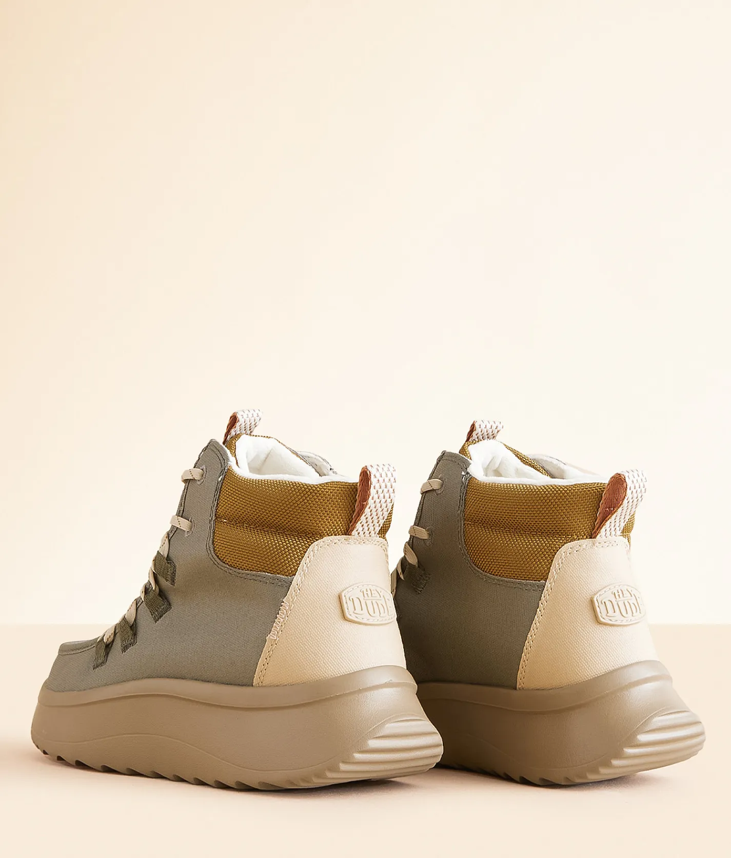 Shoes | HEYDUDE™ Wendy Peak Apres Twill Boot Olive