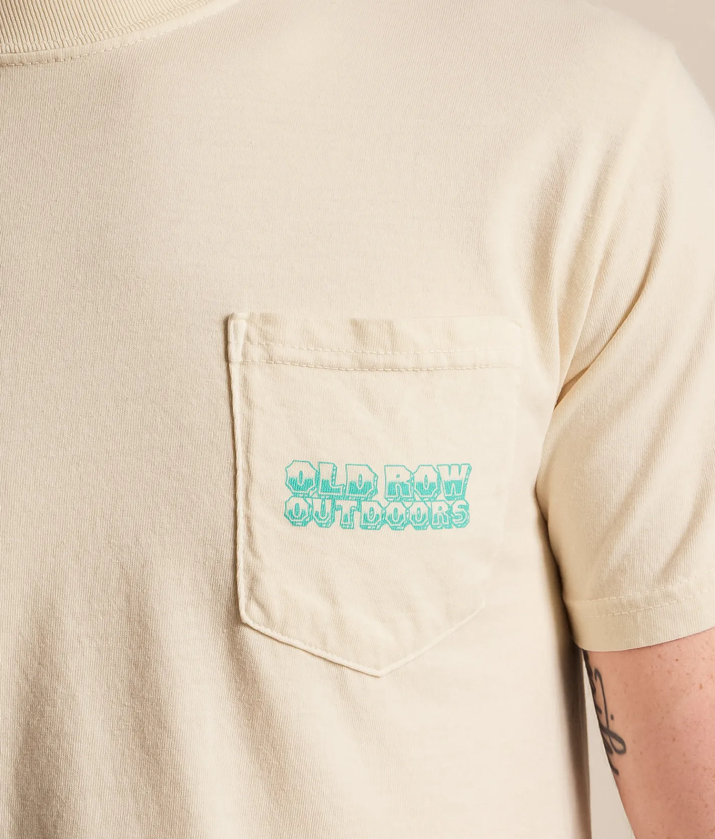 Old Row Western Scene T-Shirt Ivory Online