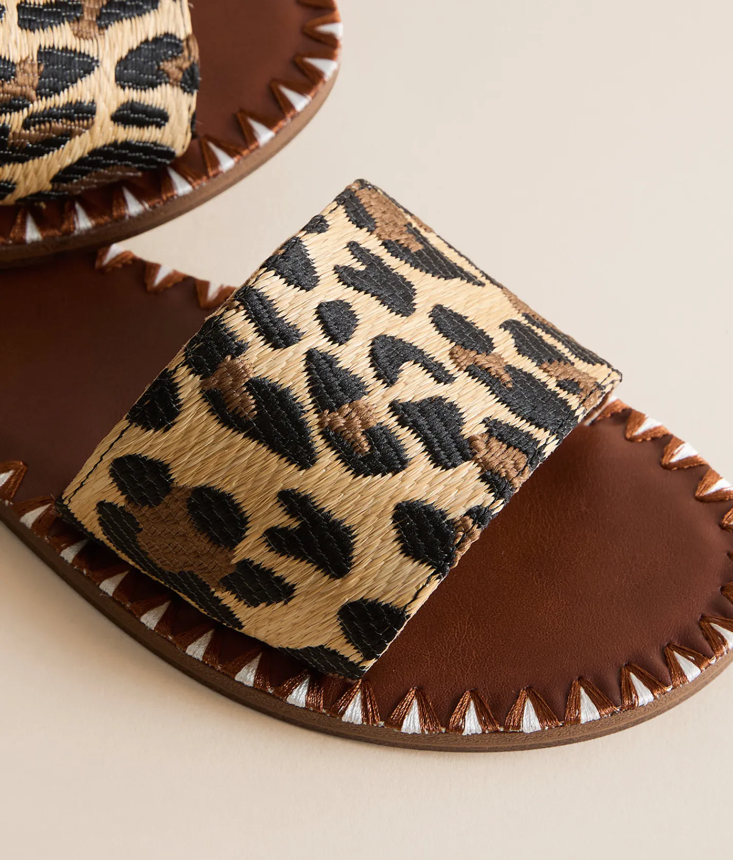 Mia Whipstitch Sandal Leopard Print Outlet