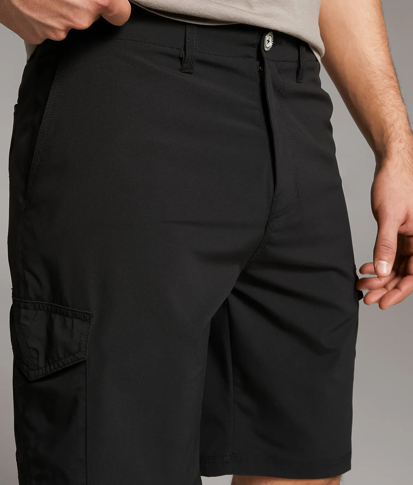 BKE Winthrop Hybrid Cargo Walkshort Black New