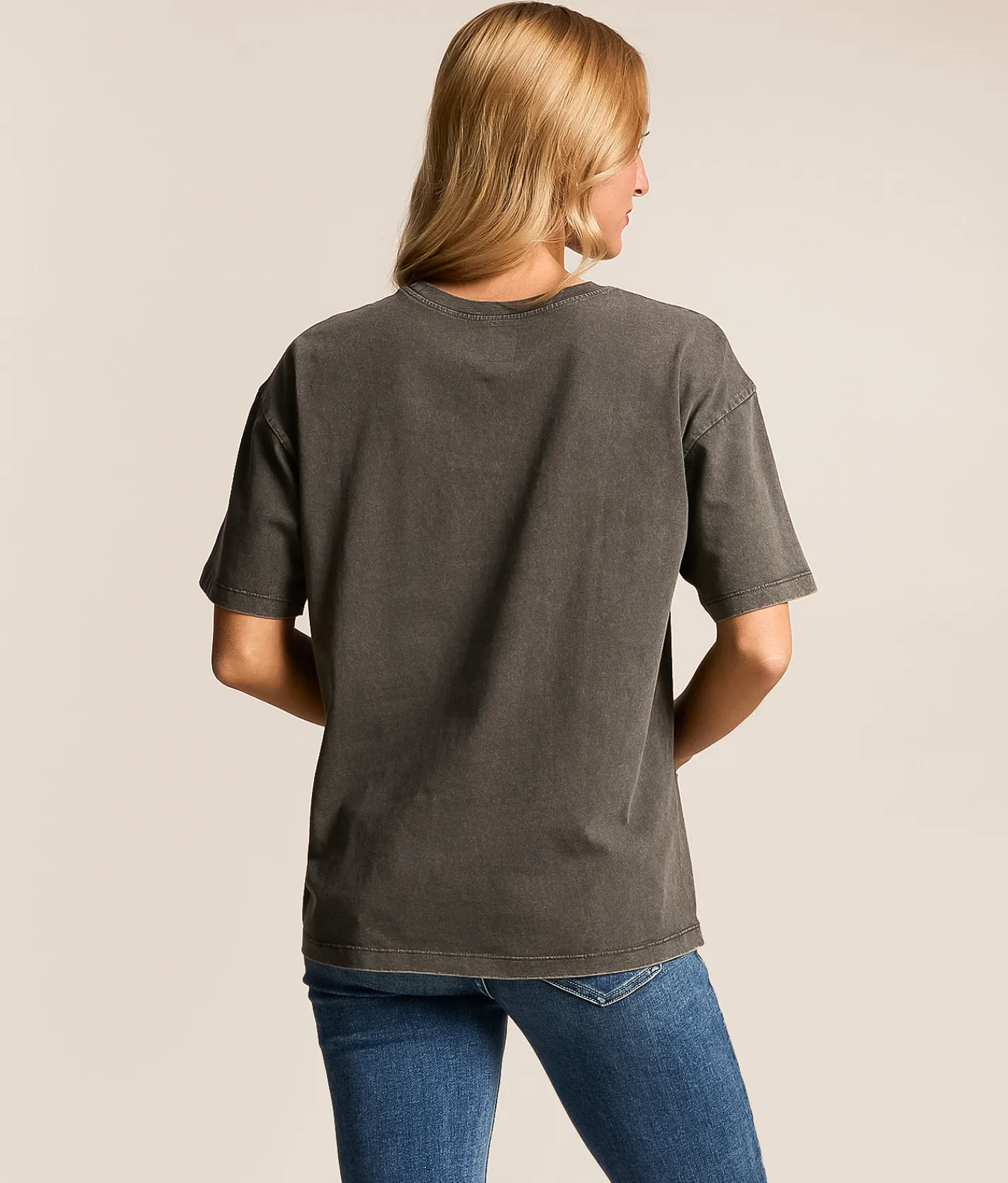 Modish Rebel Worthy T-Shirt Washed Black