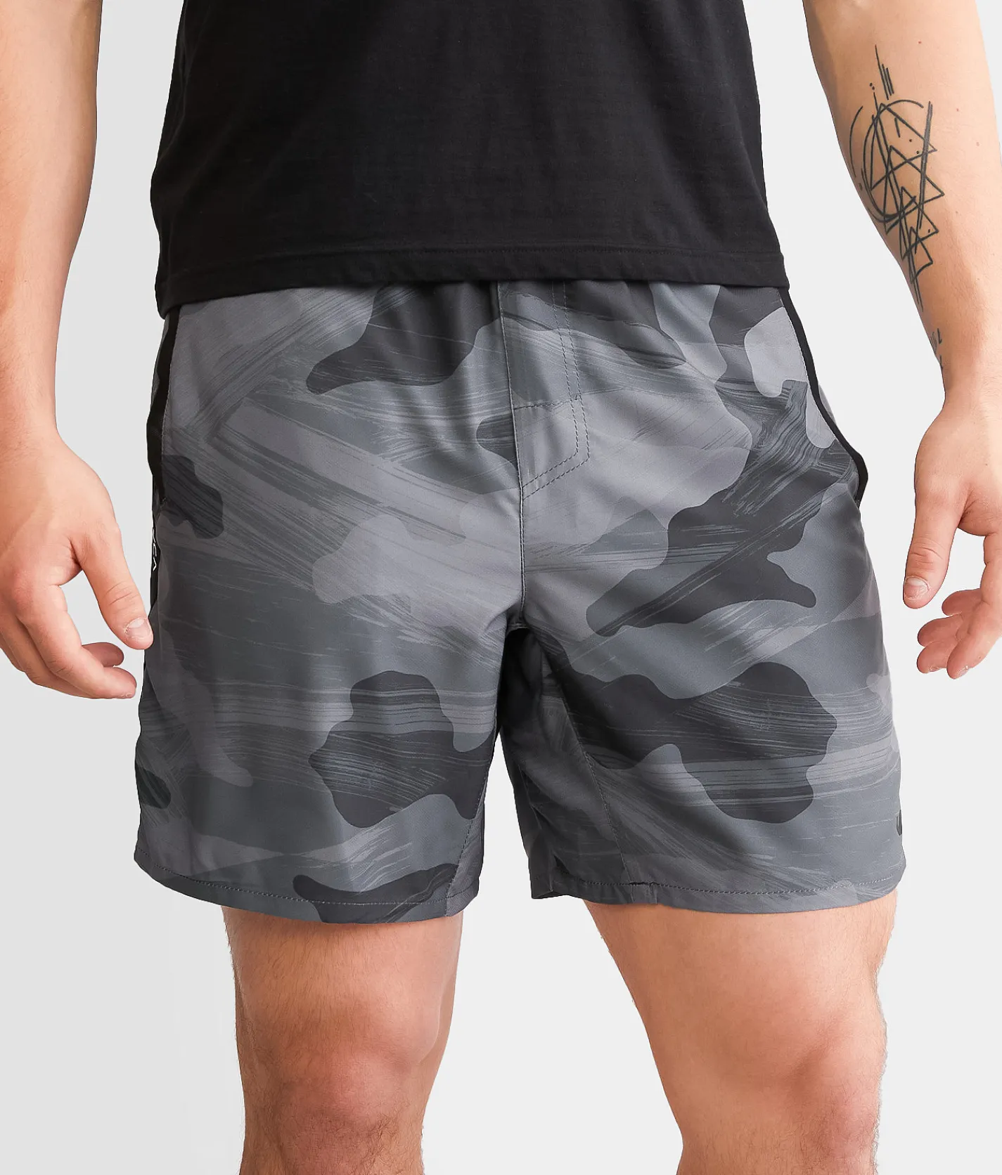 RVCA Yogger Control Active Short Camo Brush Best