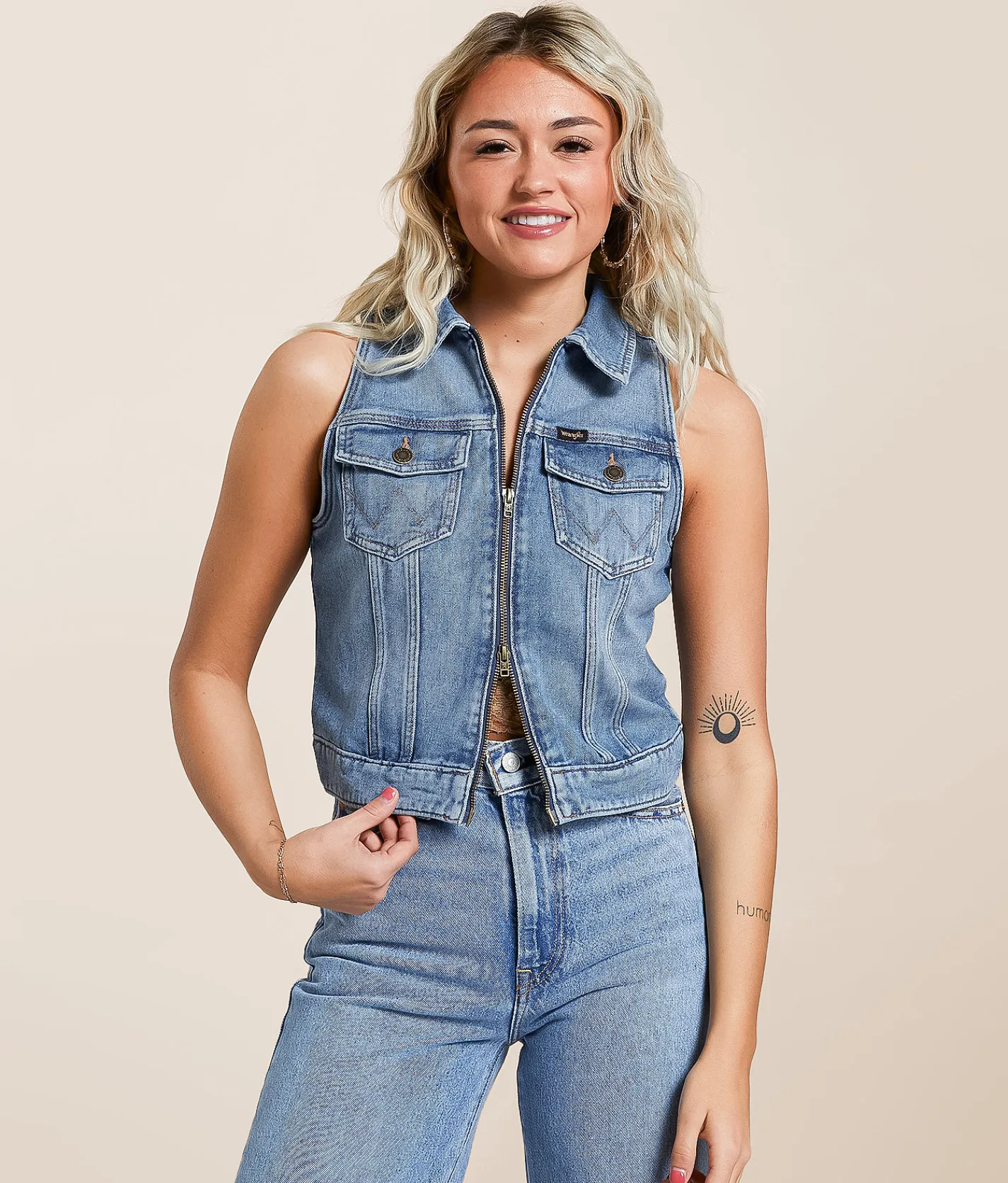Tops|Coats & Jackets | Wrangler® Zip Down Denim Cropped Vest Dallas