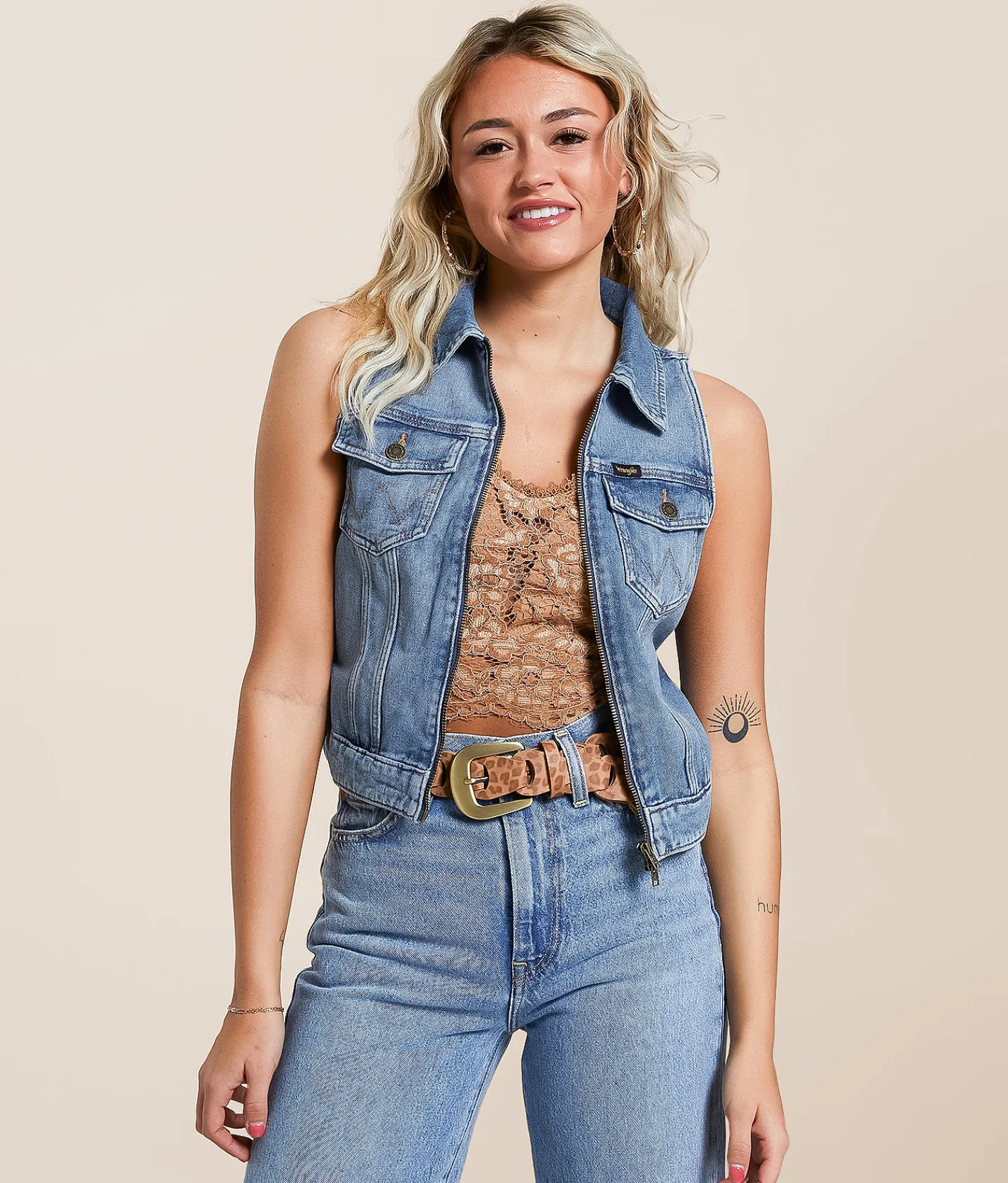 Tops|Coats & Jackets | Wrangler® Zip Down Denim Cropped Vest Dallas